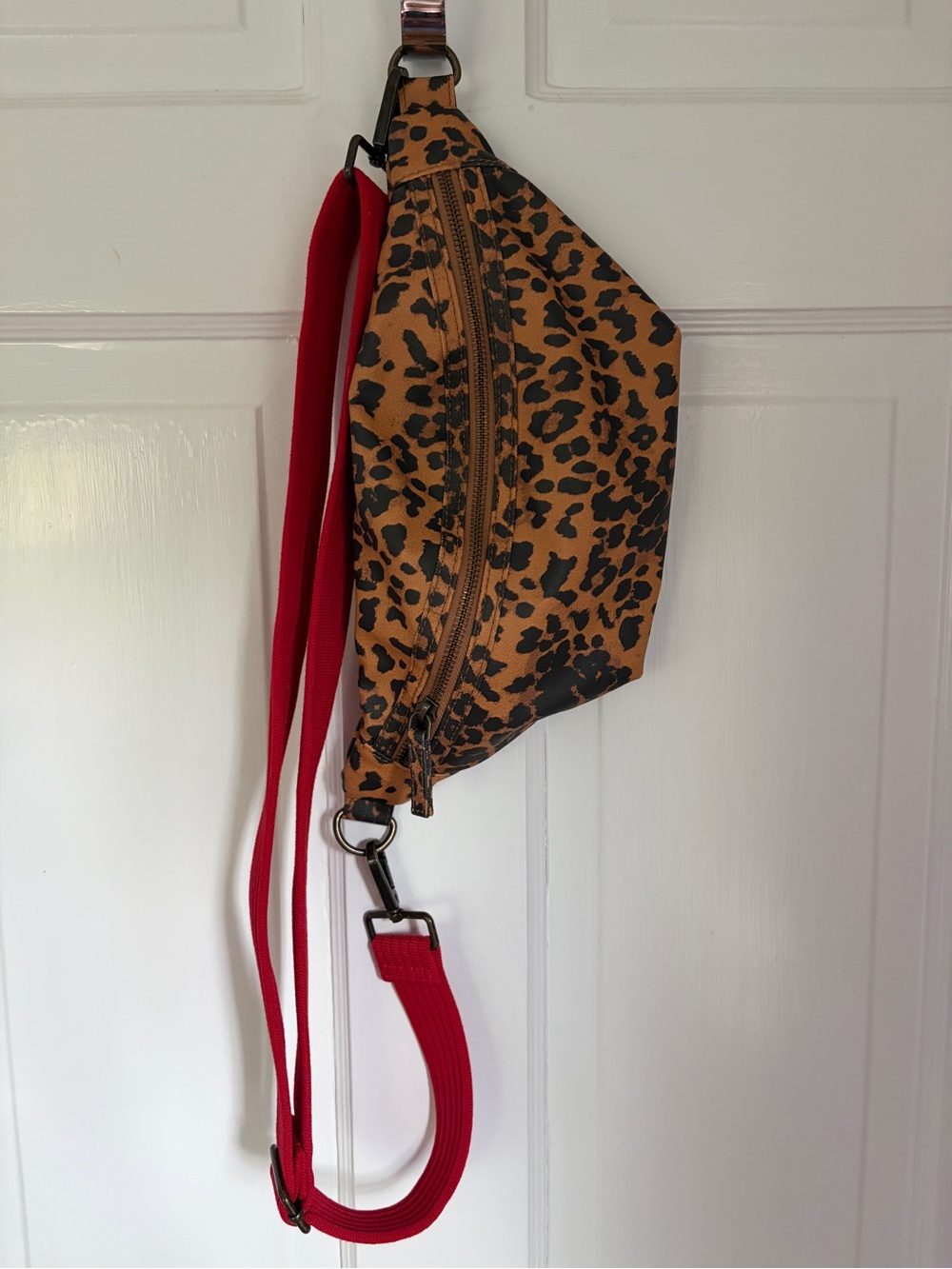 Marine Layer Leopard Print Fanny Pack - Picture 2 of 9